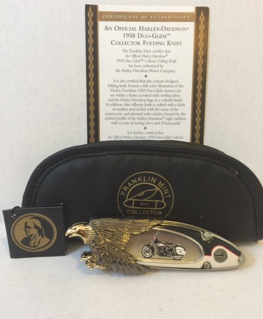 Awesome Official HARLEY DAVIDSON Pocket Knife: "1958 DUO-GLIDE" by HARLEY DAVIDSON - MINT CONDITION Comes with COA, Hang Tag & Original Padded Pouch Issued by "THE FRANKLIN MINT" MULTIPLE PHOTOS POSTED