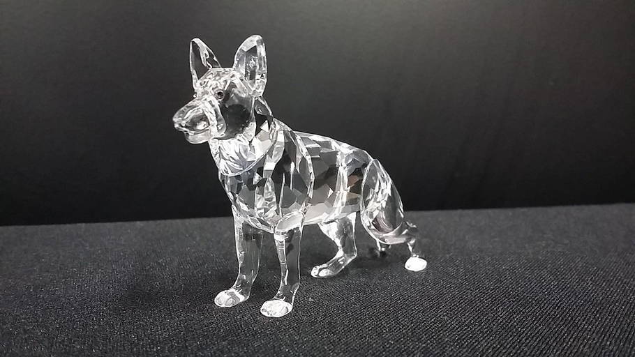 SWAROVSKI CRYSTAL GERMAN SHEPHERD Oct 21, 2015 Omega Auction Corp