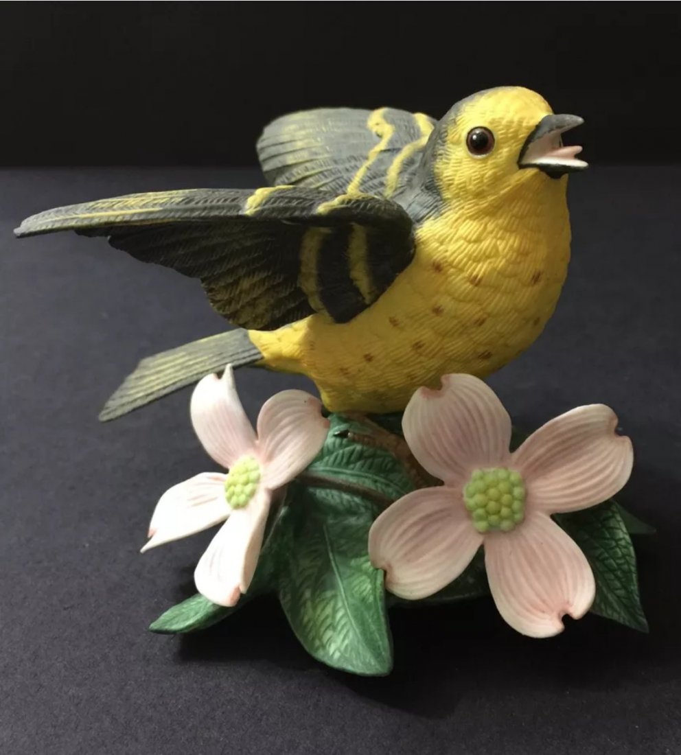 Rare LENOX Porcelain "YELLOW WARBLER" Bird: Comes with Original COA - Hard to Find MULTIPLE PHOTOS POSTED