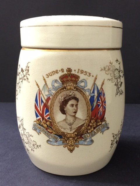 1953 Coronation of Queen Elizabeth II Tea Caddy: Made in England by SANDLAND WARE. VERY RARE PIECE - Multiple Photos Posted