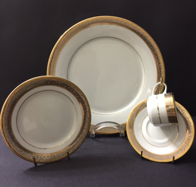 RARE 16 Piece Platinum Lace by Noble Excellence: Fine China Dinnerware Set - Service for 4 Made in SRI-LANKA - Very Expensive High End Set Original Price was $225 for EACH Place Setting Multiple Photos Posted