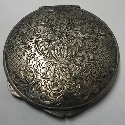 Antique Victorian Sterling Silver Compact w/Mirror: Antique Victorian Sterling Silver Compact with Mirror