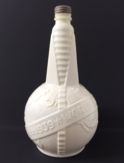 Original 1939 World's Fair Glass Decanter Bottle: Highly Collectible Piece - Perfect Condition Multiple Photos Posted