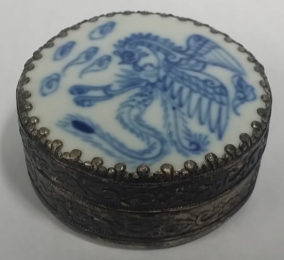 Chinese Silver Porcelain Pill Box: Chinese Silver Porcelain Pill Box