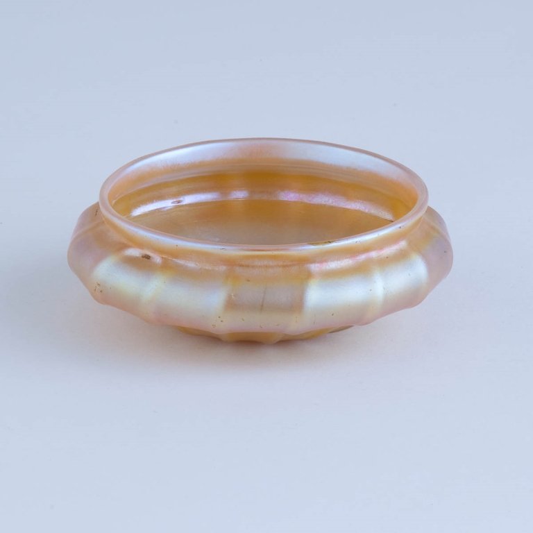 Tiffany Style Art Glass Salt Cellar: 1.25" h x 3" diam Excellent condition.