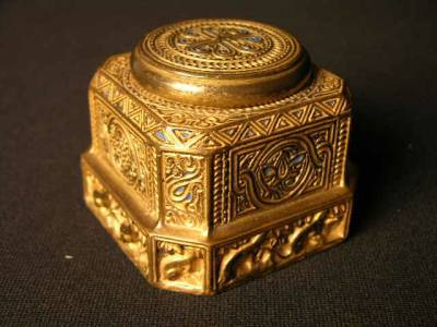 TIFFANY STUDIOS INK WELL IN THE "VENETIAN" PATTE