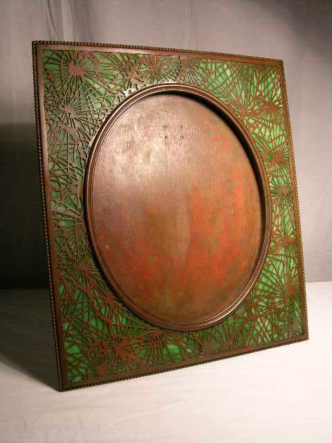 "TIFFANY STUDIOS ""PINE NEEDLE"" PHOTO FRAME. OR