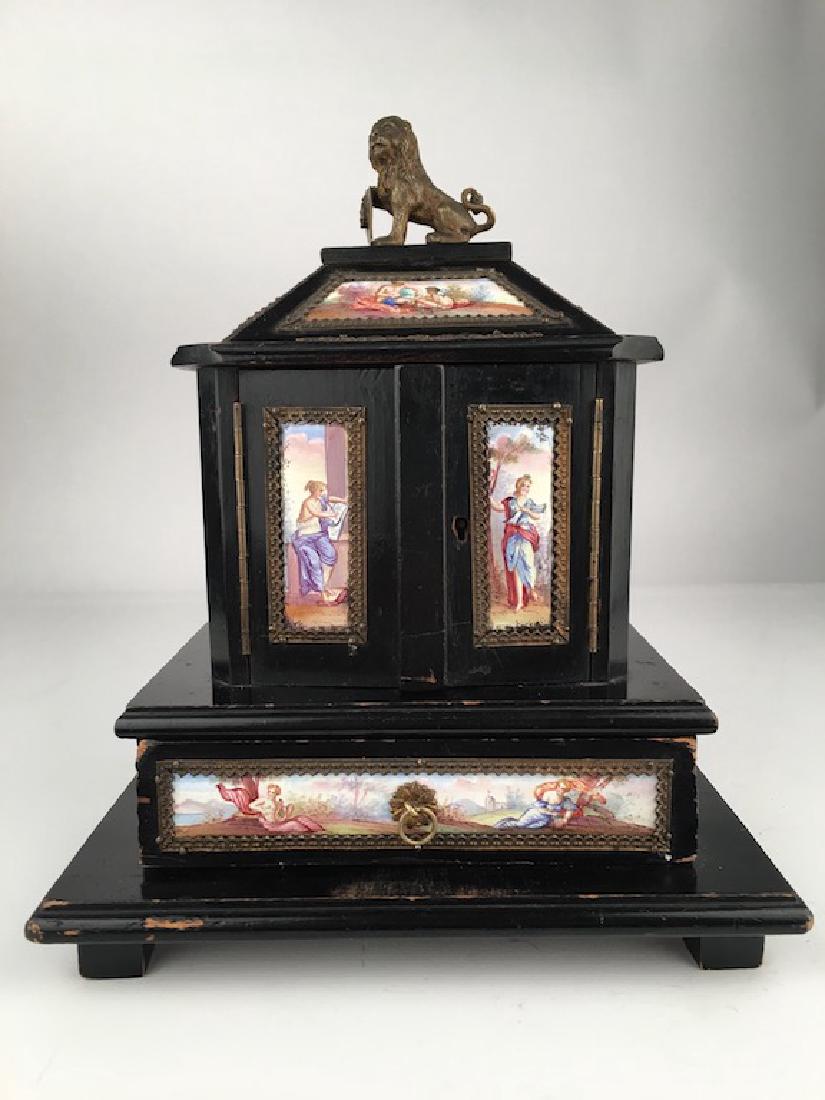 Antique casket box with sixteen porcelain painted (1 of 9)