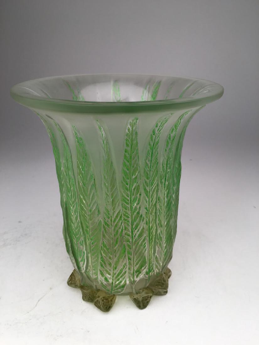 R. Lalique "Eucalyptus" vase in clear glass with a