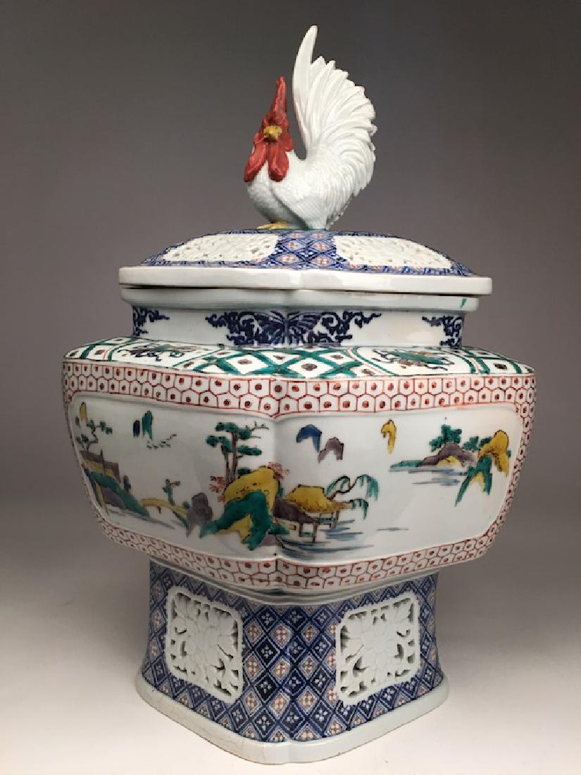 Attributed to Au Kutani 3 piece Japanese vase the top (1 of 9)