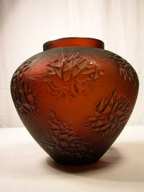 R. LALIQUE " ESTEREL " VASE. IN DARK BROWN GLASS.