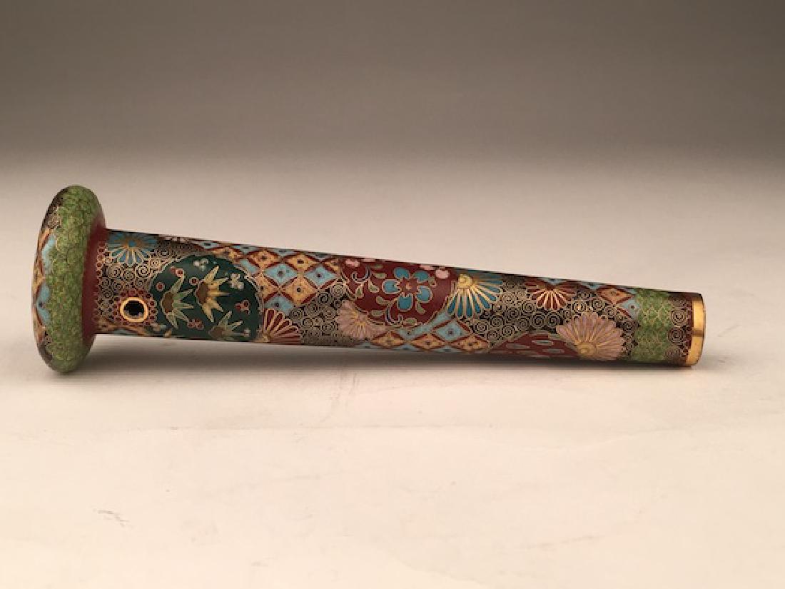 Japanese cloisonne walking stick handle. Length 5 1/2: Japanese cloisonne walking stick handle.Length 5 1/2 inches.
