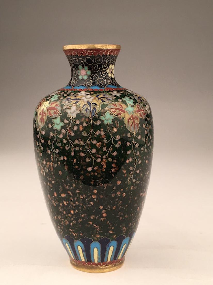 Japanese 19 th century cloisonne vase. (1 of 5)
