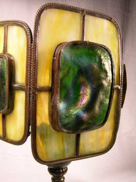 TIFFANY STUDIOS DESK LAMP.