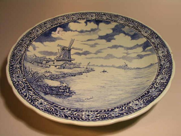 DELF PORCELAIN CHARGER DECORATED WITH A WINDMILL