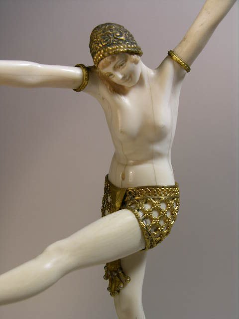 D.H. CHIPARUS SCULPTURE. - 3