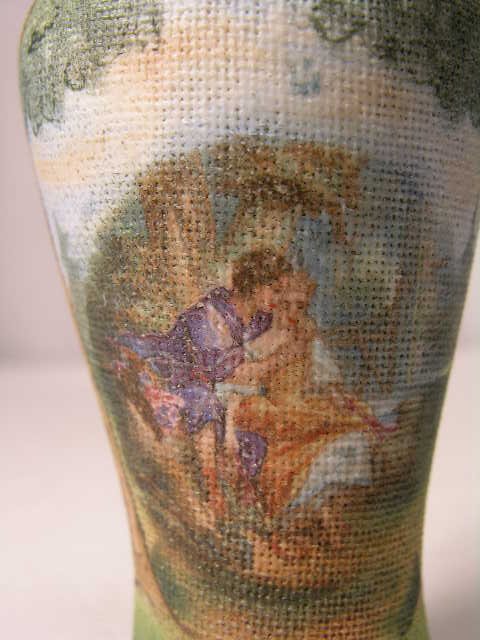 HAND PAINTED TAPESTRY VASE ALL AROUND COURTSHIP S - 2