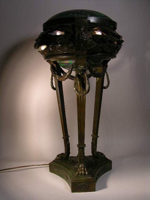 EXCEPTIONAL AND RARE BRONZE AND ART GLASS TABLE L - 6