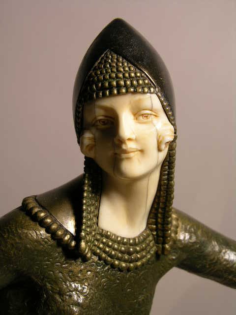 BRONZE-IVORY DH CHIPARUS FIGURINE "STARLIGHT". - 2