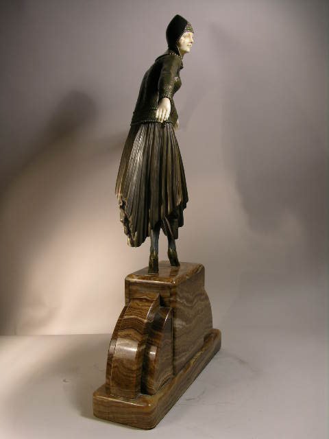 BRONZE-IVORY DH CHIPARUS FIGURINE "STARLIGHT". - 5