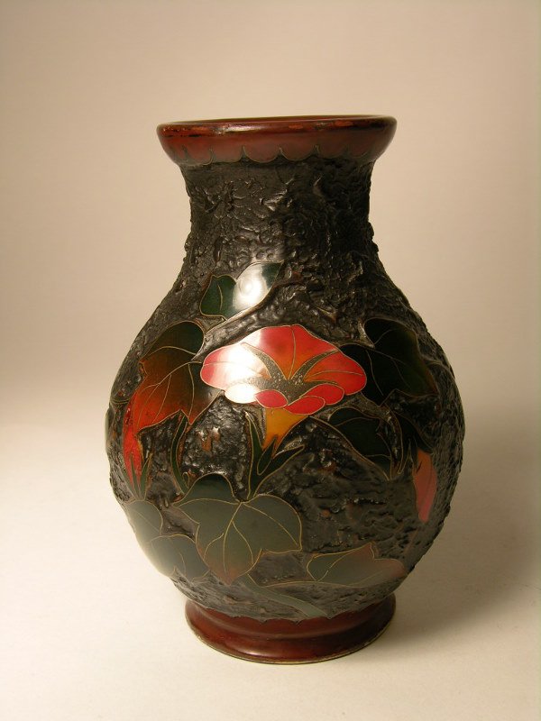 JAPANESE ANTIQUE VASE CIRCA 1890 CLOISONE LACQUER