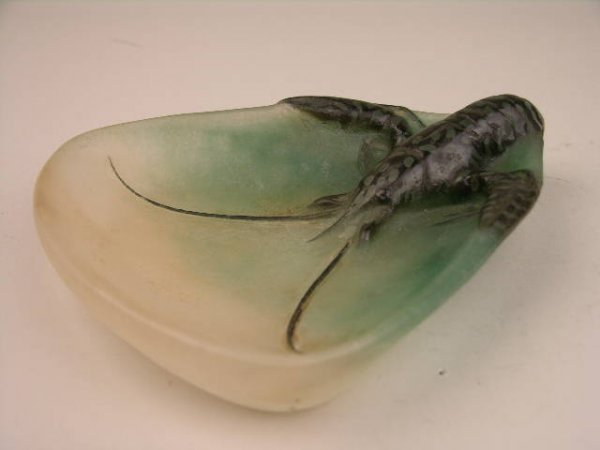 ALMERIC WALTER/HENRI BERG PATE DE VERRE TRAY.