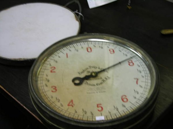 OLD COUNTRY SCALE.