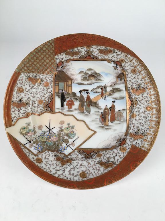Japanese Kutani plate. (1 of 4)