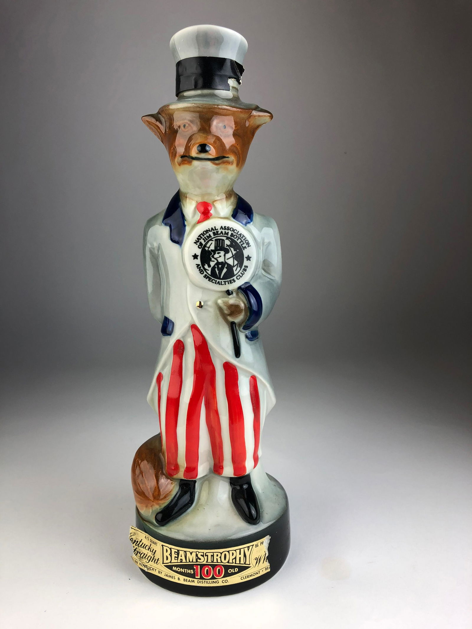 Jim Beam Fox decanter. (1 of 8)
