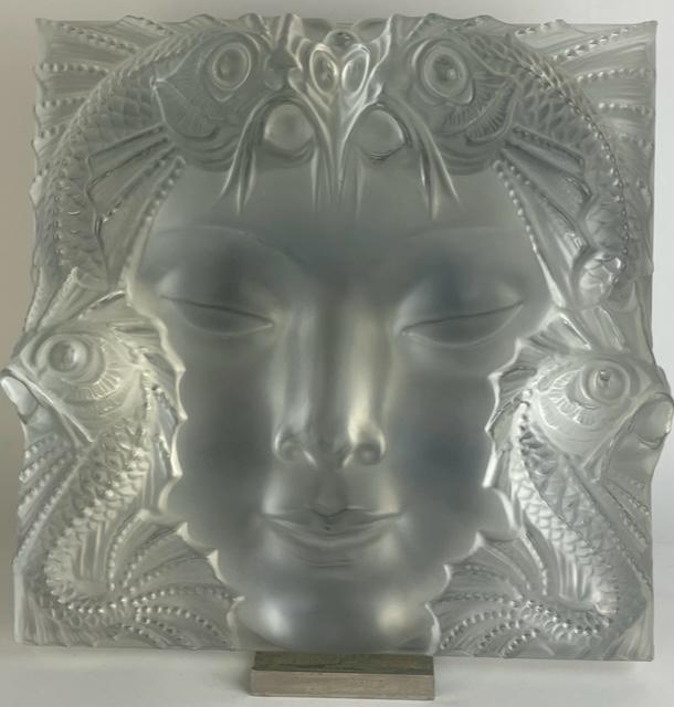 Lalique France "Masque De Femme" in clear and frosty glass with original stand a (1 of 5)
