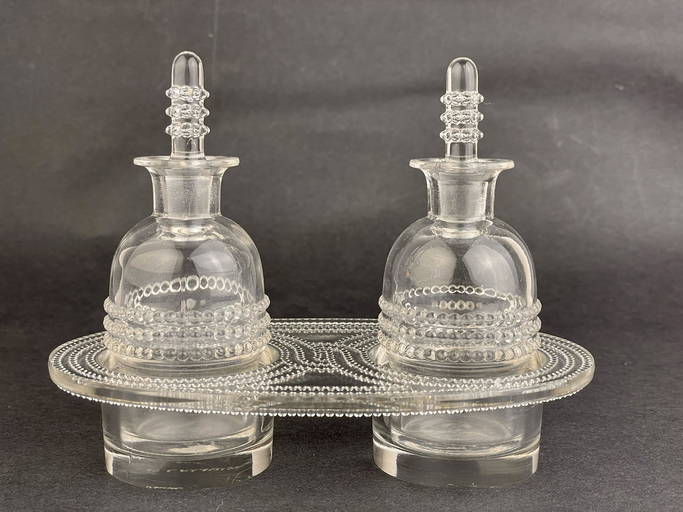 Rene Lalique (French, 18601954). "Nippon" cruet set. (0026) on Mar 07