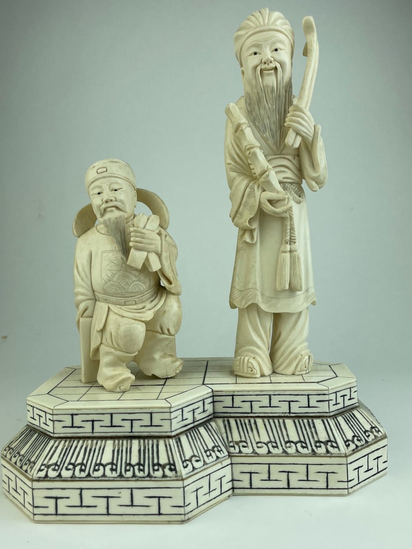 Antique Japanese carved figurine of two immortals. (1 of 8)