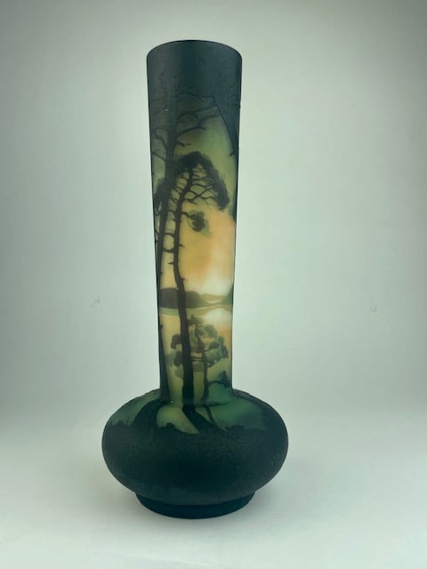 Muller Freres Luneville French cameo landscape vase. (1 of 6)