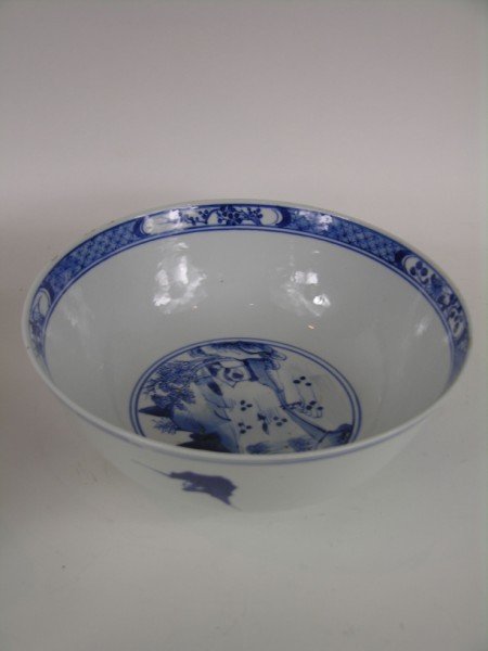 CIRCA 1750 CHINESE BLUE AND WHITE BOWL. SIGNED ON THE B