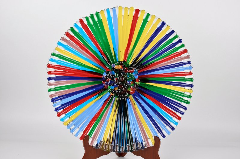 An Italian Murano glass multicolor centerpiece bowl.: An Italian Murano glass multicolor centerpiece bowl. Diameter 17 3/4 inches.