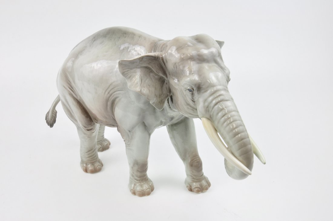 Nymphenburg German porcelain figurine of standing (1 of 5)