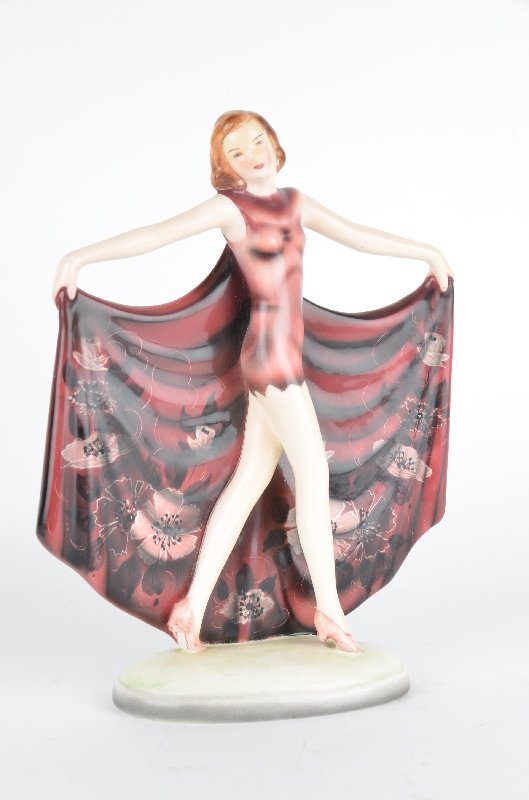Goldscheider Austria art deco figure "Revue" (1 of 6)