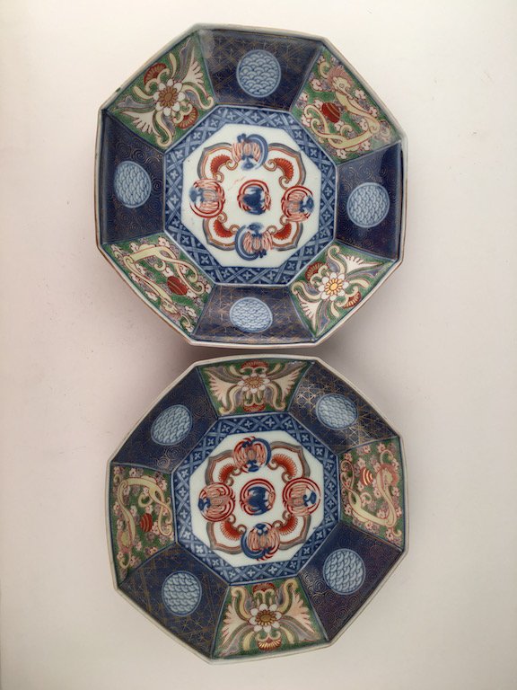 Pair of octagon shaped Japanese Imari porcelain shallow: Pair of octagon shaped Japanese Imari porcelain shallow bowls, Marked on the bottom. Diameter 8 7/8 inches.