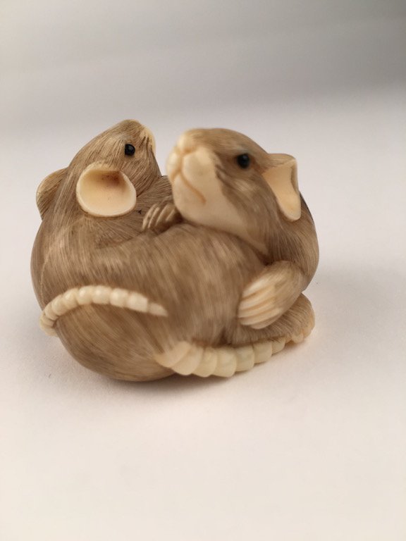 Carved Netsuke figure of two mice curled up. (1 of 4)