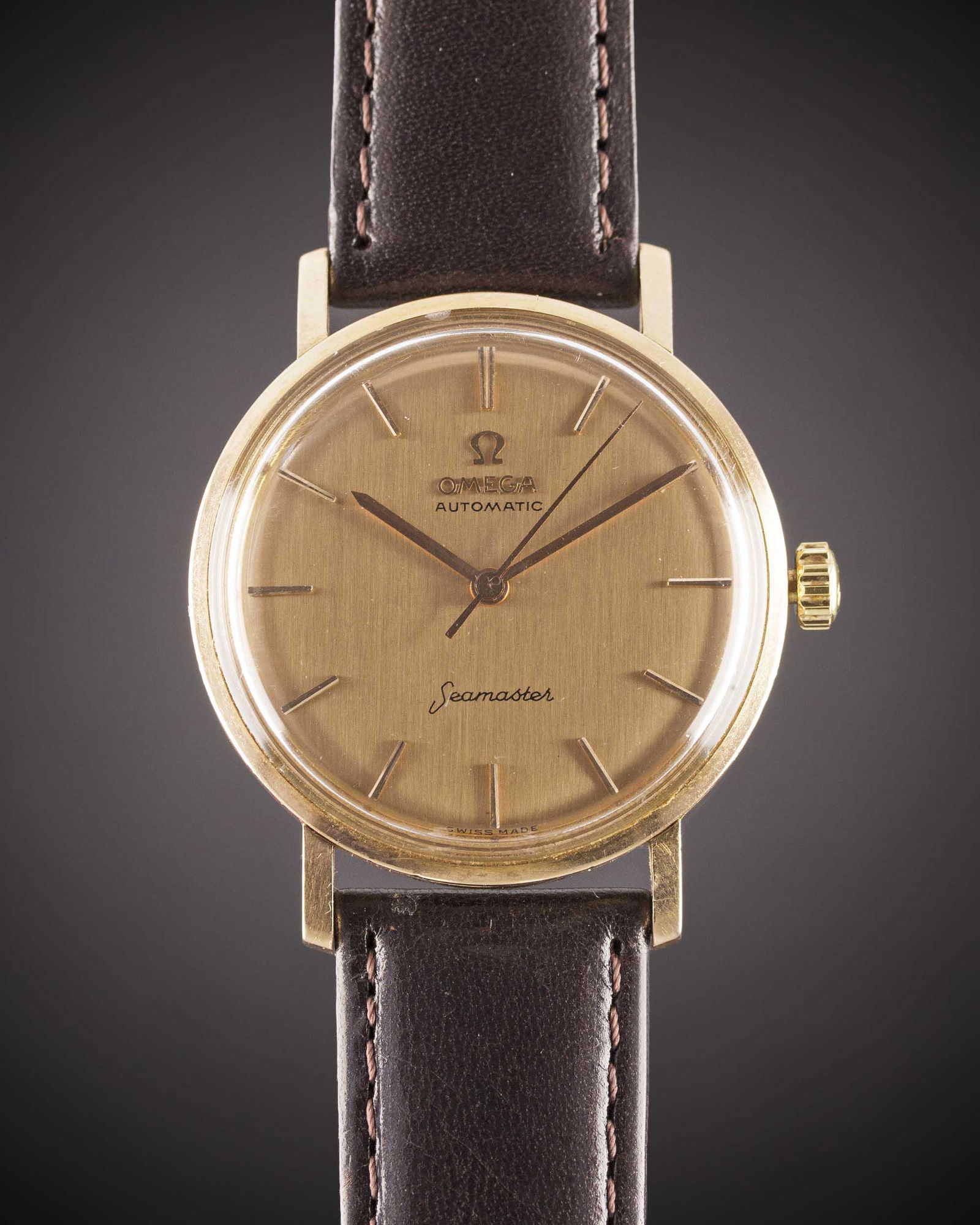 A GENTLEMAN'S 18K SOLID ROSE GOLD OMEGA SEAMASTER (1 of 8)