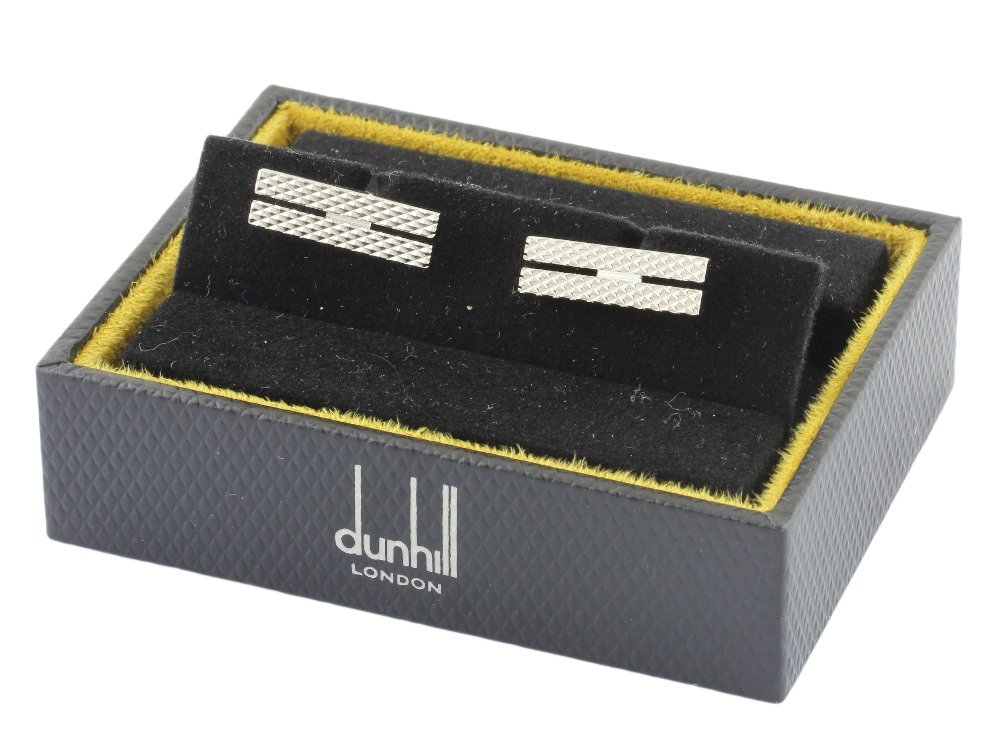 A GENTLEMAN'S PAIR OF STAINLESS STEEL ALFRED DUNHILL: A GENTLEMAN'S PAIR OF STAINLESS STEEL ALFRED DUNHILL CUFFLINKS CIRCA 2010 WITH ORIGINAL BOX & TAGS 'Diamond pattern' to front, in mint condition, look to be unused.