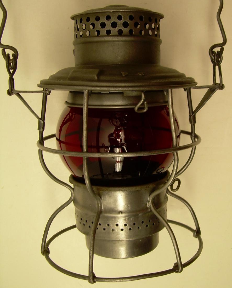 Lehigh Valley K200 Lantern Red Cast Globe (1 of 6)