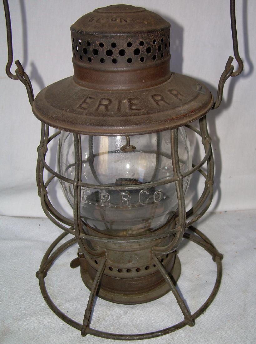 Erie Railroad C. T. Ham #39 Lantern Cast Globe (1 of 4)