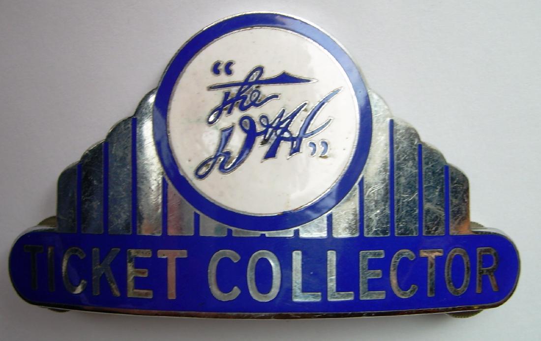 Delaware & Hudson Ticket Collector Hat Badge (1 of 3)