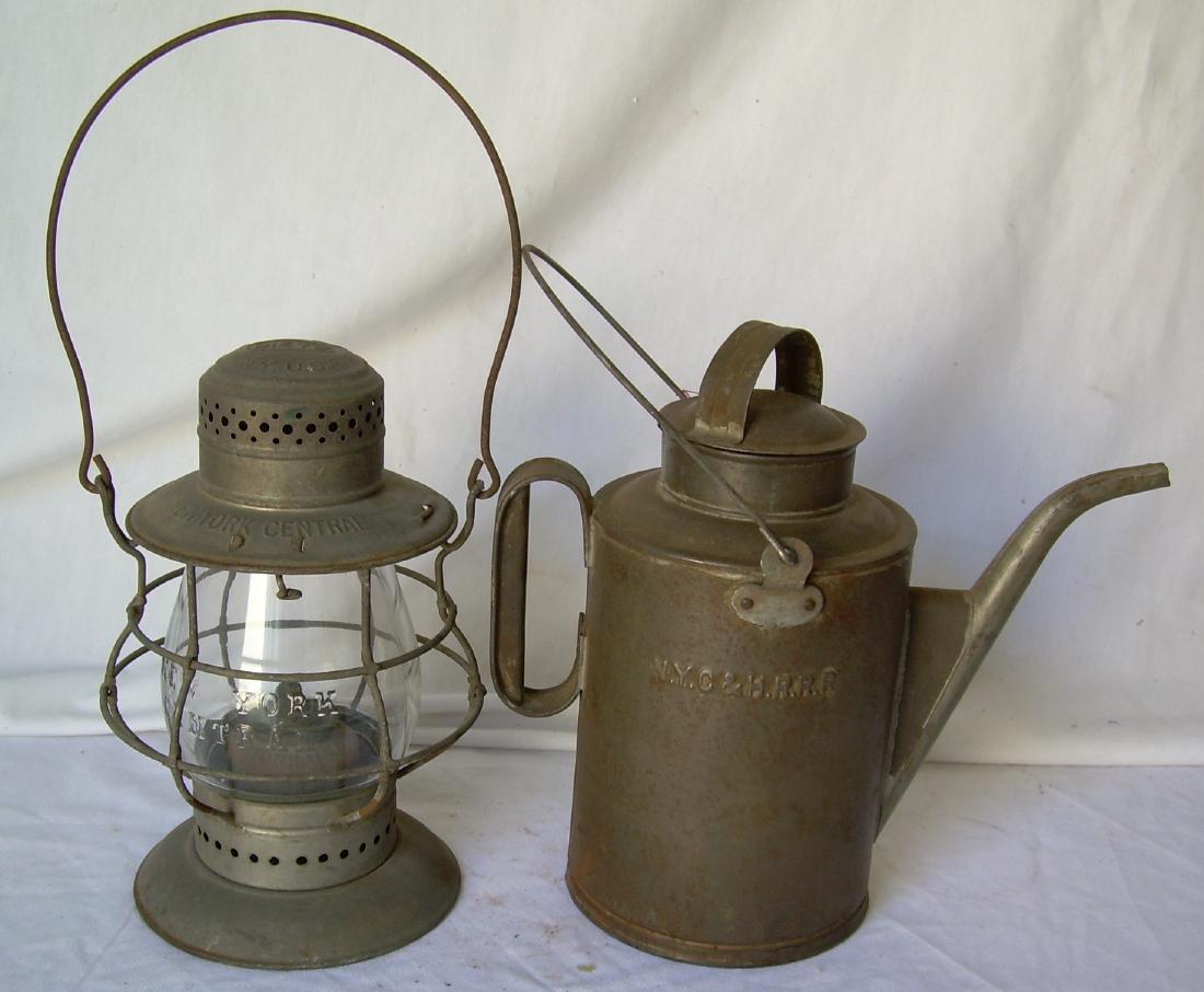 New York Central Lantern & Hudson River Oil Can (1 of 4)