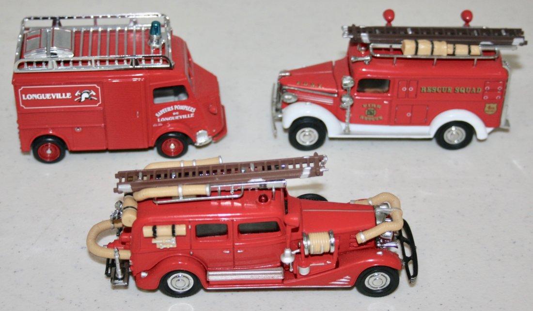 3 Matchbox Fire Vehicles (1 of 1)