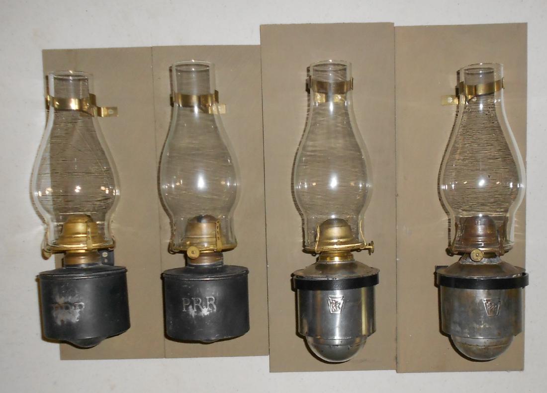 4 Pennsylvania Railroad Bunk Lamps (1 of 3)