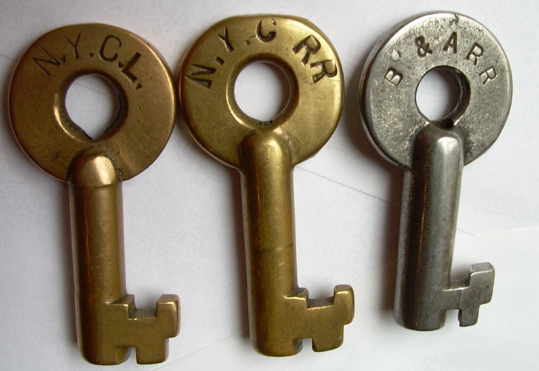 3 New York Central related Switch Keys (1 of 2)