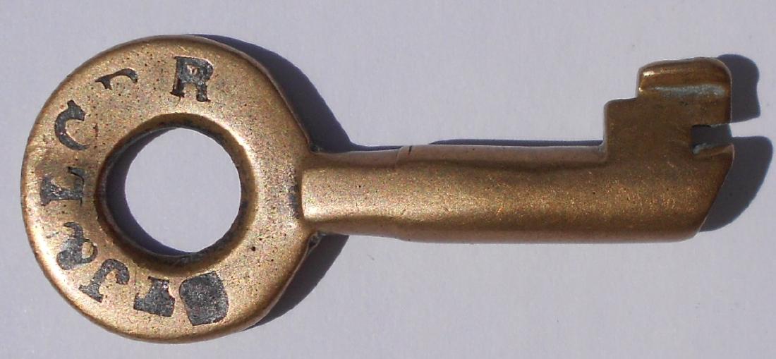 St Johnsbury & Lake Champlain Tapered Barrel Key (1 of 2)