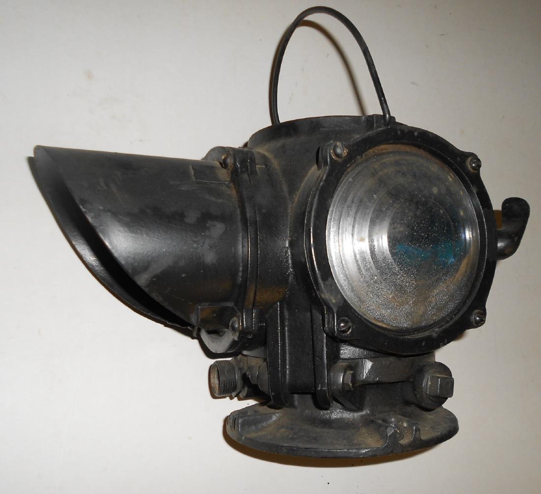 Handlan Classification Lamp with Hood (1 of 6)